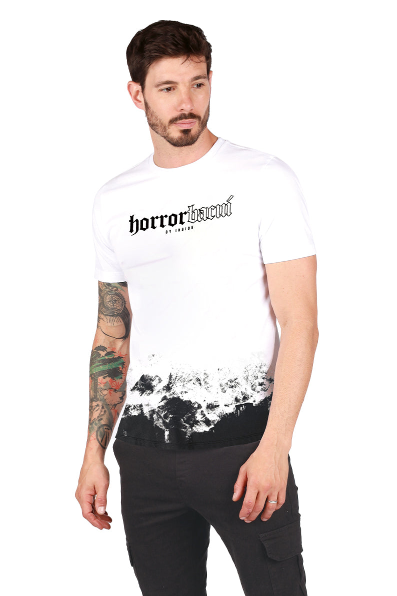 Playera Caballero MC / HORROR BLANCO (8969310699743)