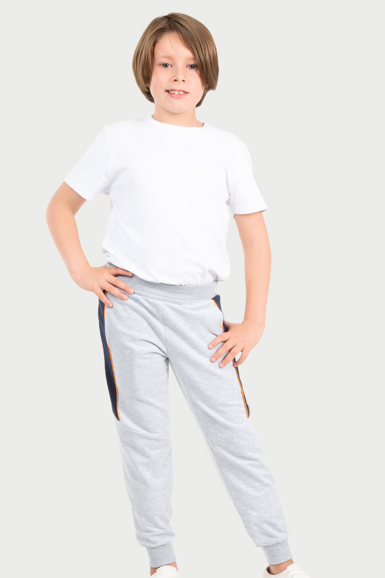 Jogger Niño / LINEA NARANJA (7071691407542)