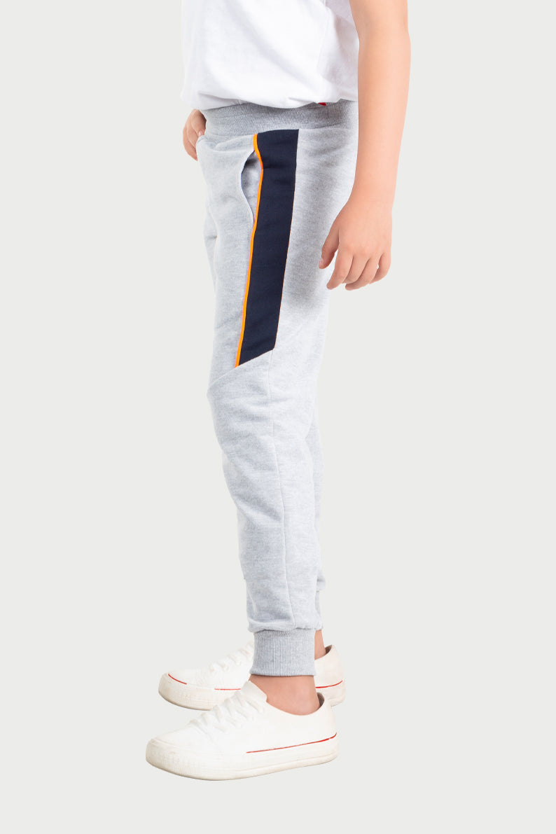 Jogger Niño / LINEA NARANJA (7071691407542)