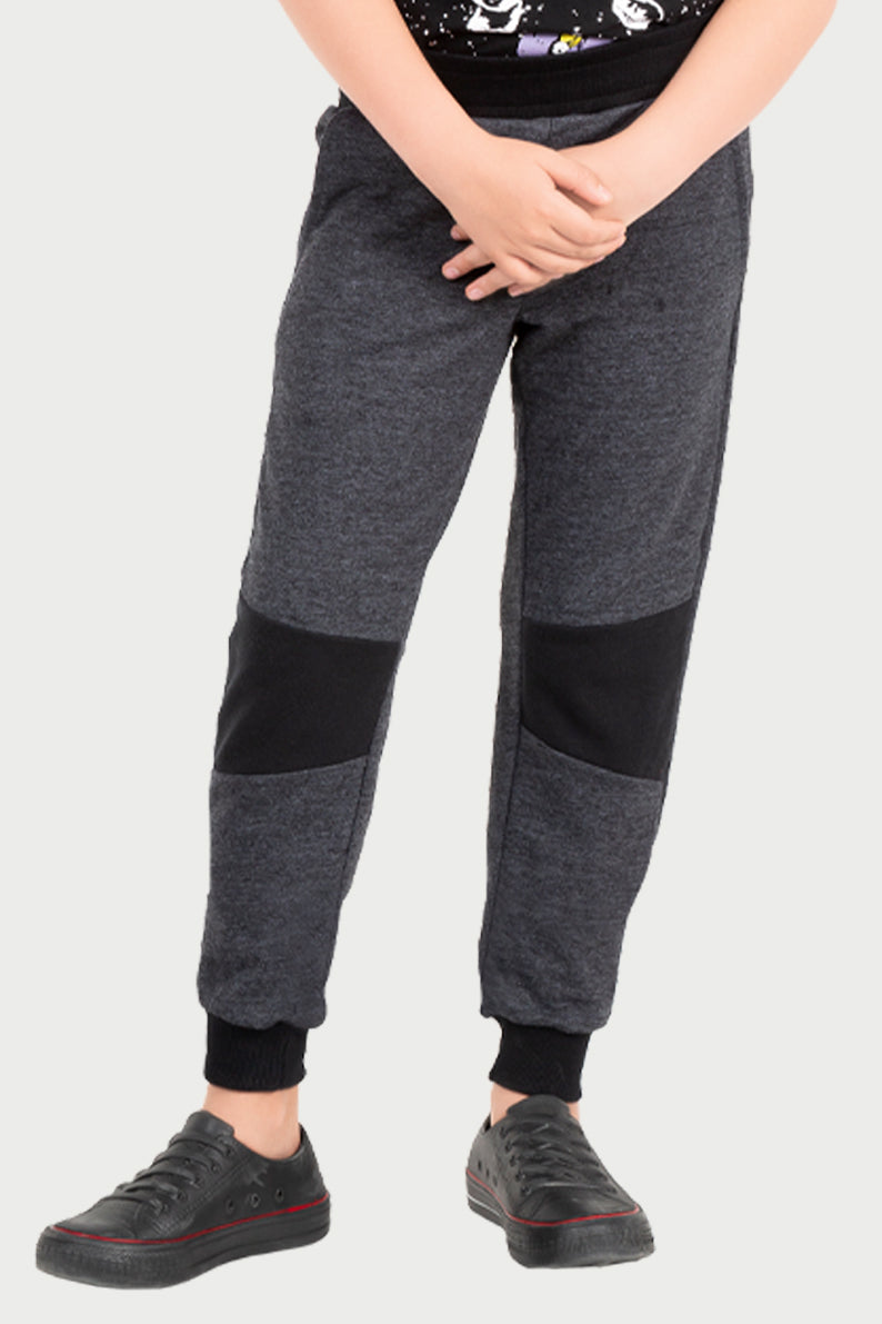 Jogger Niño / RODILLERAS (7071695503542)