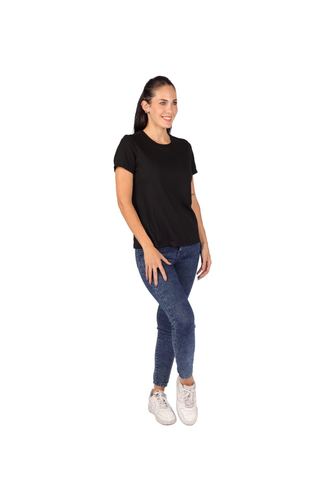 Playera Dama BASICA CUELLO REDONDO NEGRA (8617189834975)