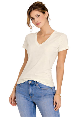 Playera Básica Cuello V Whi