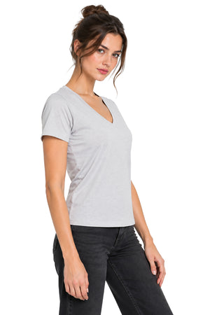 Playera básica Cuello V String