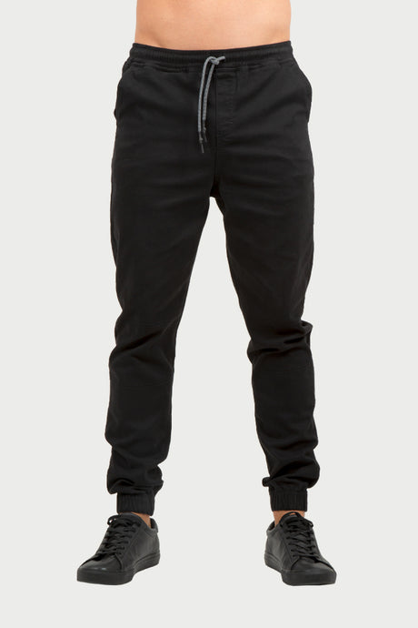 Pantalón  Caballero  /  JOGGER GABARDINA NEGRO (6745671925942)